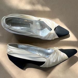 Stella McCartney Knotted Cream Satin and Black vegan suede pumps Size 37